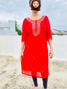 Red Kurti