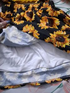 Sunflower Outfit