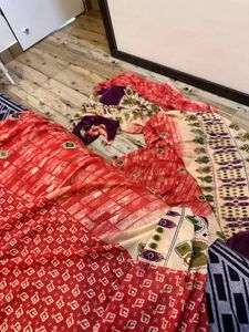 Elegant Halla Gulla Saree With Blouse