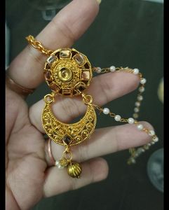 Mangtikka With Nose Pin