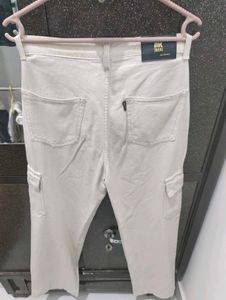 cargo pants with 6 pockets