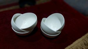 Set Of 6 Porcelain Bowls