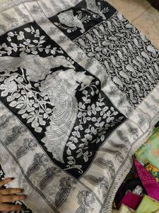 Beutiful Saree With Blouse 😍
