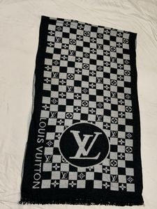 Louis Vuitton Stole