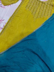 Kurti And Chunni