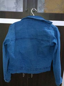 Dinem Crop Jacket (Women&amp;Girls)