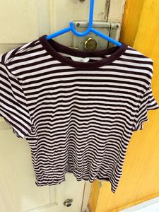 Beautiful Maroon Strip Textured T-shirt