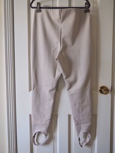 H&amp;M Yoga Crease-front Stirrup Leggings