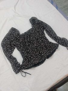 Floral Print Smocked Top
