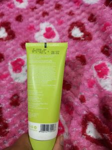 Dot and key moisturizer