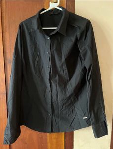 Vanheusan Shirts And Tops
