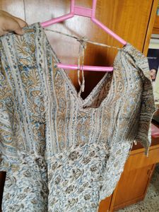 Fabindia Ladies Cotton Short Kurti