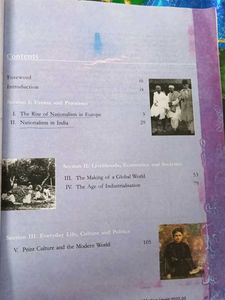 CLASS 10 SOCIAL SCIENCE. 4 BOOK SET