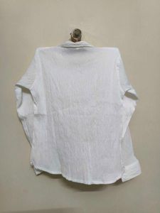 White Shirt Size:M