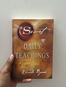 Combo Of 5 Books Together On Saleee