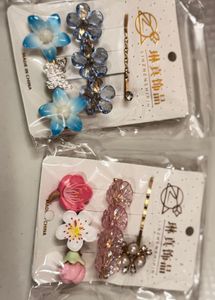 Floral Hair Clip Set of -2  New
