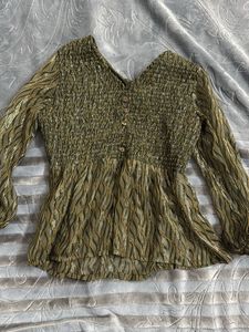 Olive Top Like New
