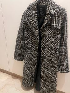 Black N White Coat With Size 85-94-160