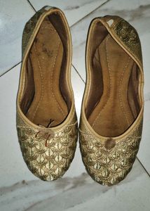 Gold Embroidered Jutti For Girls