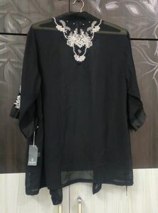 Korean Brand New Pretty Black Shrug ✨