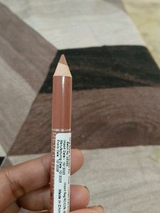 Character Revolution Matte Lipstick