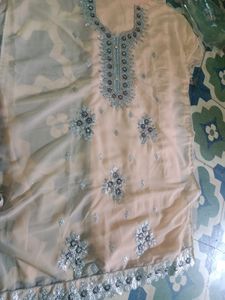 Beautiful Karachi Suit With Inner ( Unstitched )
