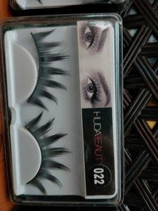 False Eyelashes Bundle