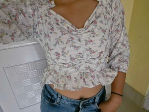 Off White Floral Crop Top