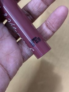 Mamaearth Moisture Matte Lipstick