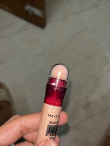 New Instant Age Rewind Concealer