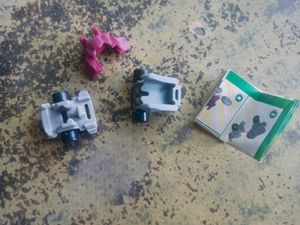 Kinder Joy AR Dino Racer Toy