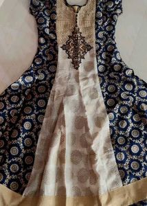 Elegant Blue &amp; Gold Kurta