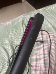 VEGA Adore Hair Straightener