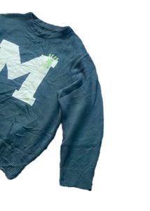 Sweater with &#39;M&#39;