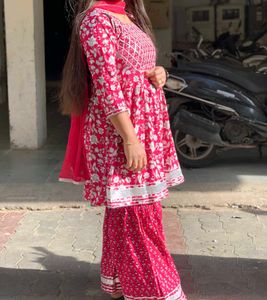 Floral Print Kurta Set