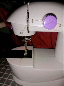 Mini Sewing Machine