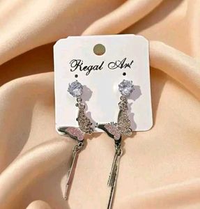 🦋🦋Butterfly Dangle Earrings