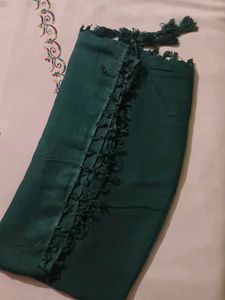 Elegant Green Scarf with Tassels