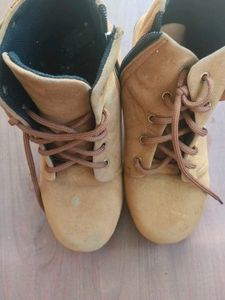 Stylish Heeled Boots