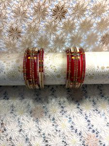 RED &amp; WHITE BANGLE SET
