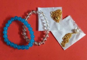 Set Of 2 Bracelet And Chains
