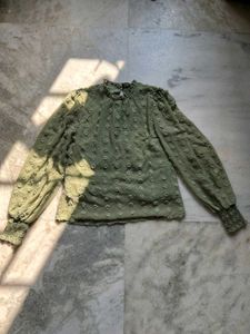 Green Long Sleeve Top