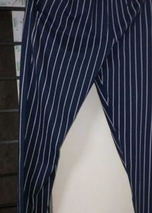 ZEYO Women&#39;s Red&amp;Navy Blue Cotton Night Suit