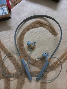 Boat Rockerz 235pro Headphone