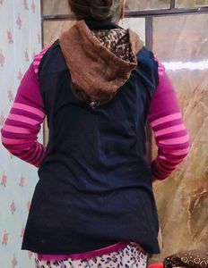 Women Zip Cut Sleeves Sweater 42 To 44