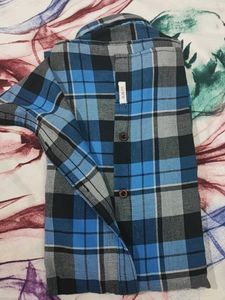 Levi&#39;s Blue Plaid Shirt