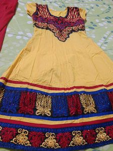 Yellow Embroidered Kurta Set For Women