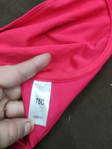 Hot Pink Bikini Top 🖤