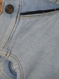 Classic Blue Denim Jeans – Size 28 | Everyday Cool