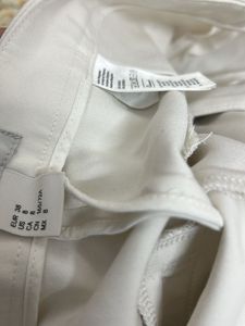 H&amp;M White Shorts